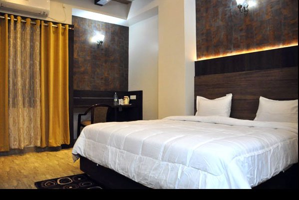 Hotel Midtown B Jabalpur