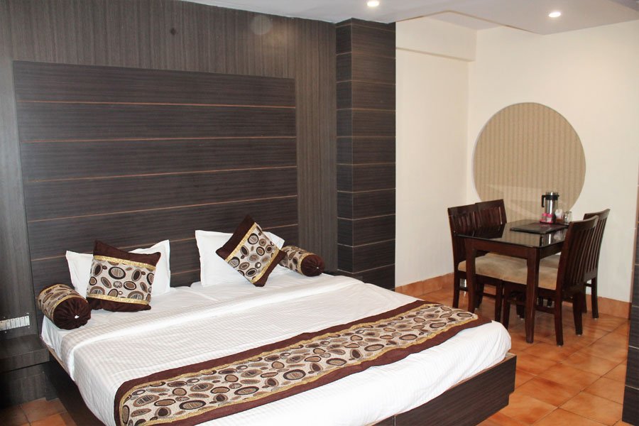 Hotel Roopali Jabalpur