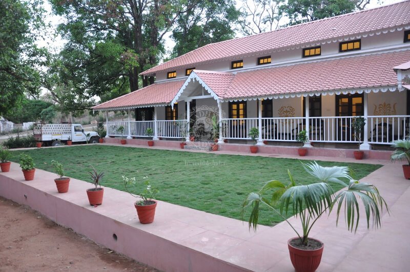 Karnikar Bungalow Pachmarhi